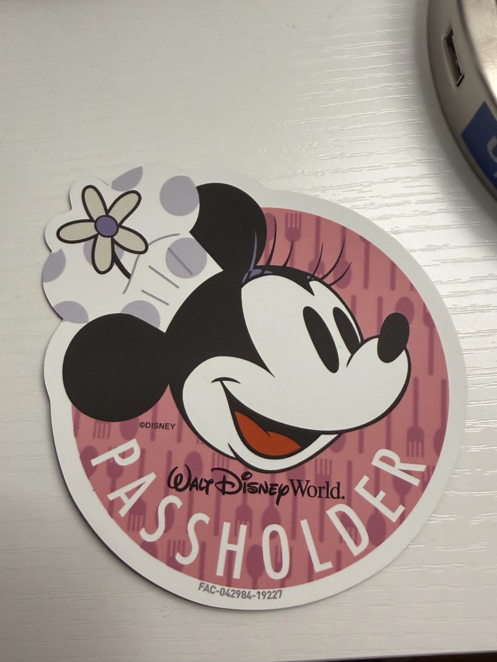 Disney Pink Minnie Mouse Annual Passholder Magnet